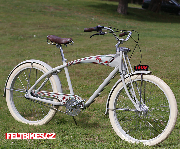 cruiser felt 1909 s odpruzenou vidlici